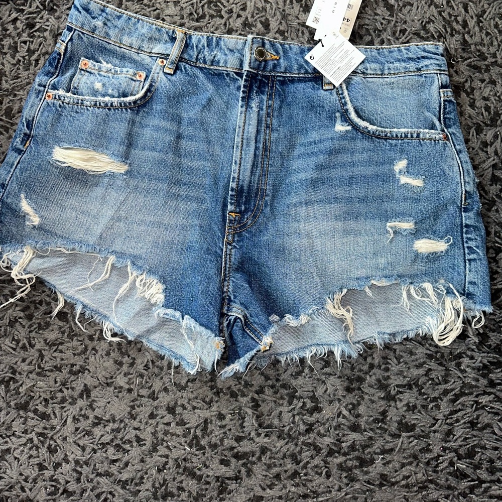 Zara Blue Jean Shorts Distressed High-Rise